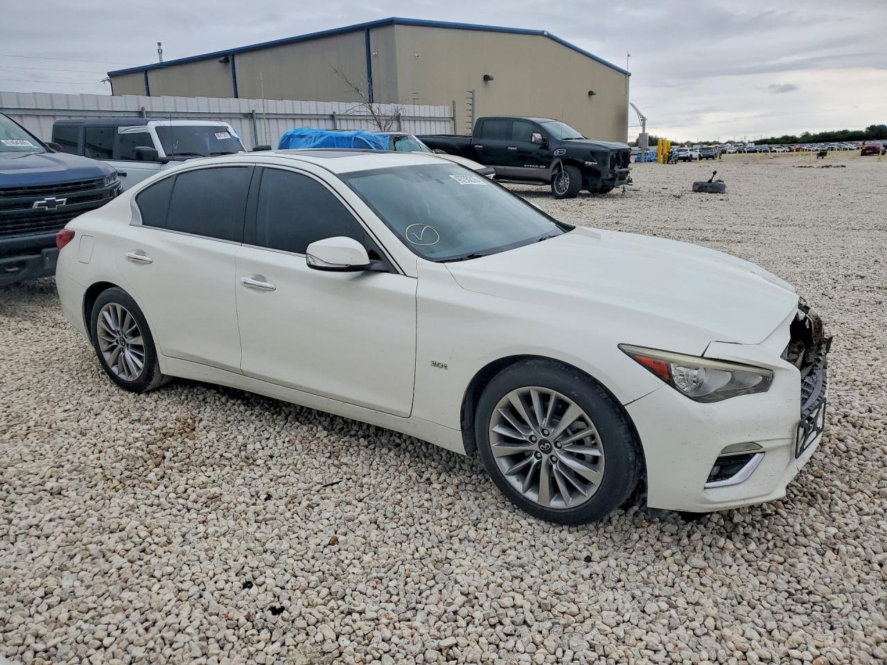 INFINITI Q50 3.0t L 3.0t Luxe
