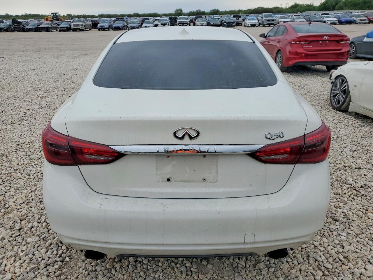 INFINITI Q50 3.0t L 3.0t Luxe