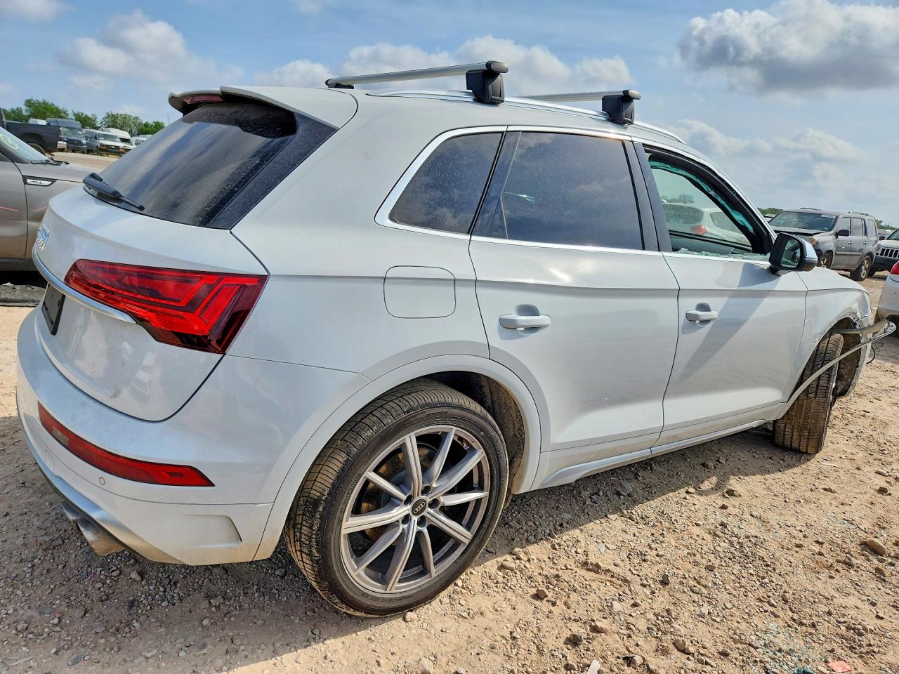 Audi Sq Premium