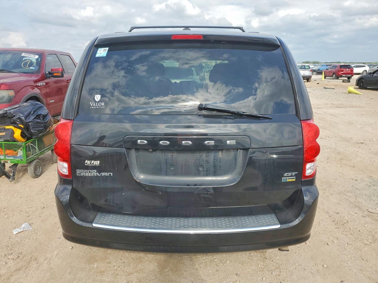 Dodge Caravan Gt