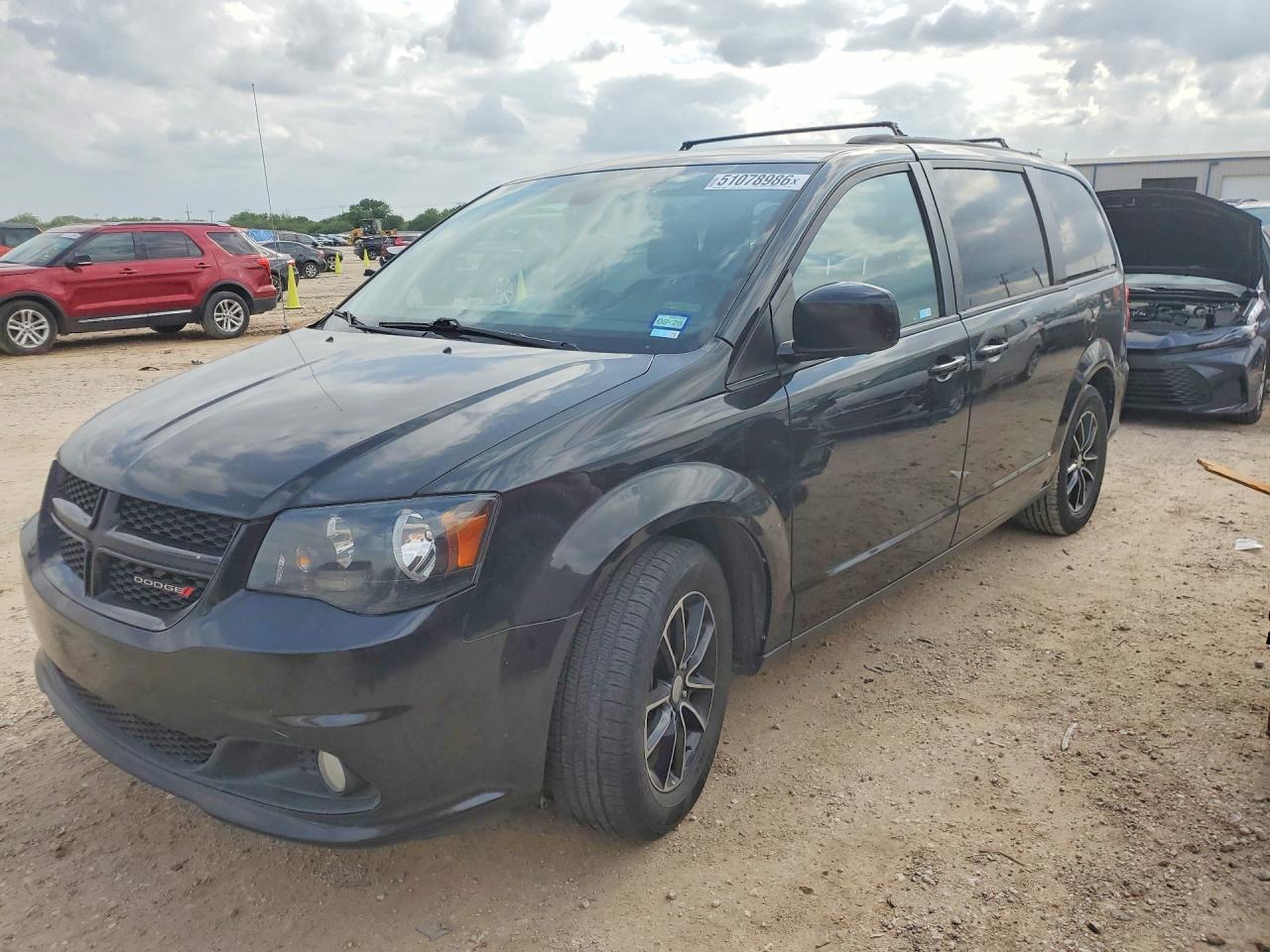 Salvage Dodge Caravan Image