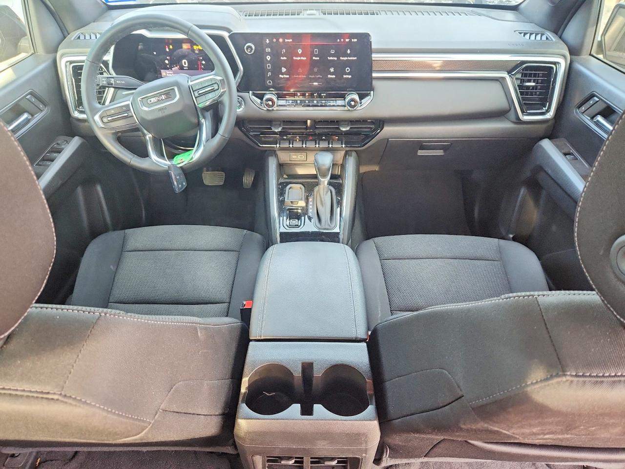 GMC Canyon Elevation