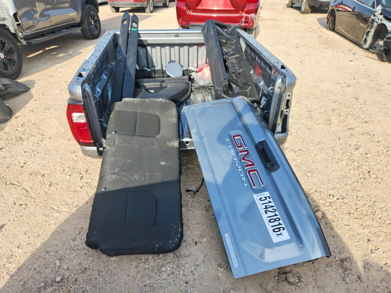 GMC Canyon Elevation