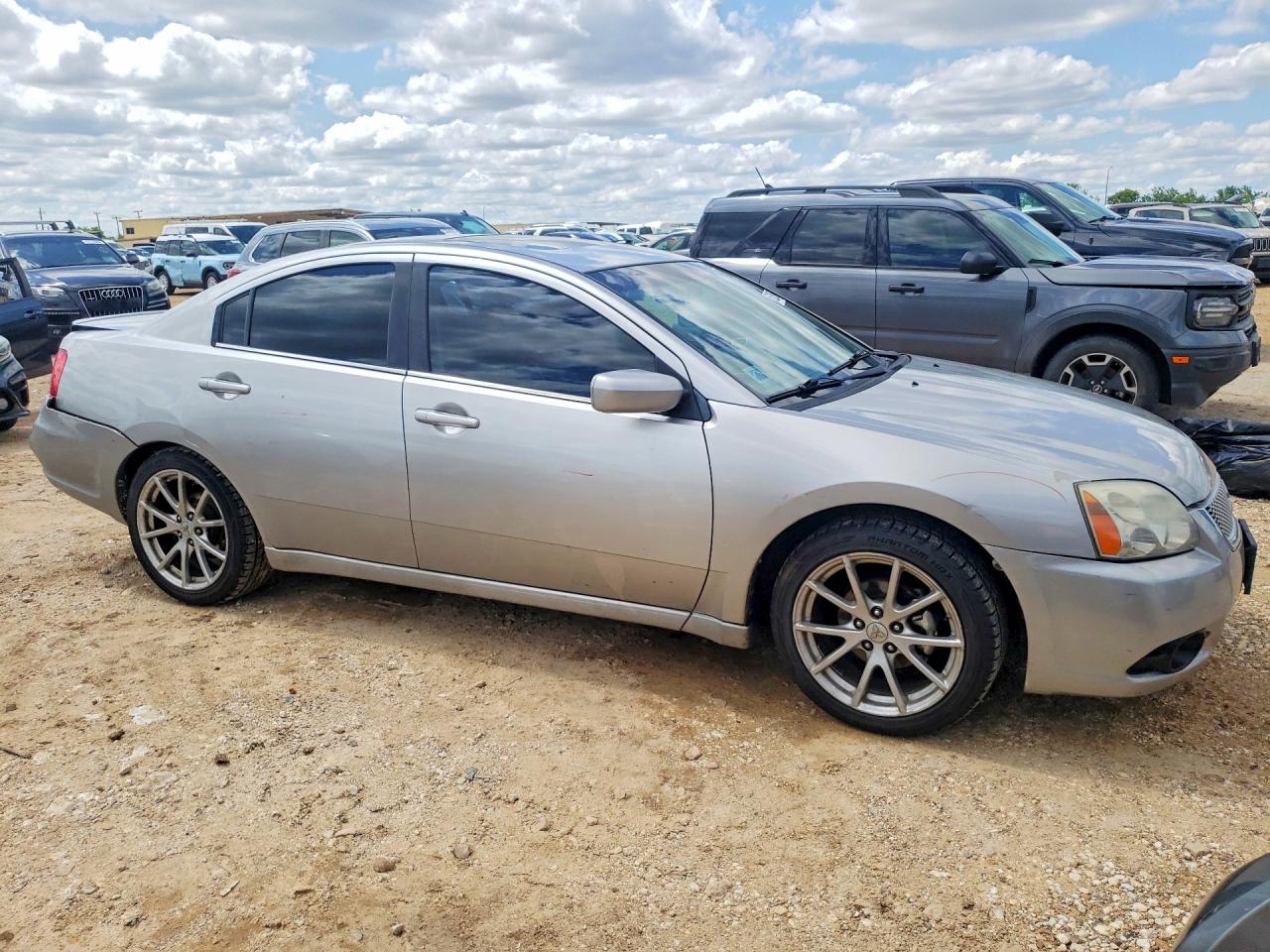 Mitsubishi Galant Es