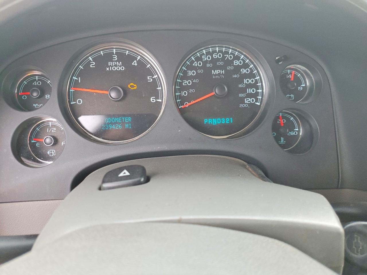 Chevrolet Suburban C1500 Ls