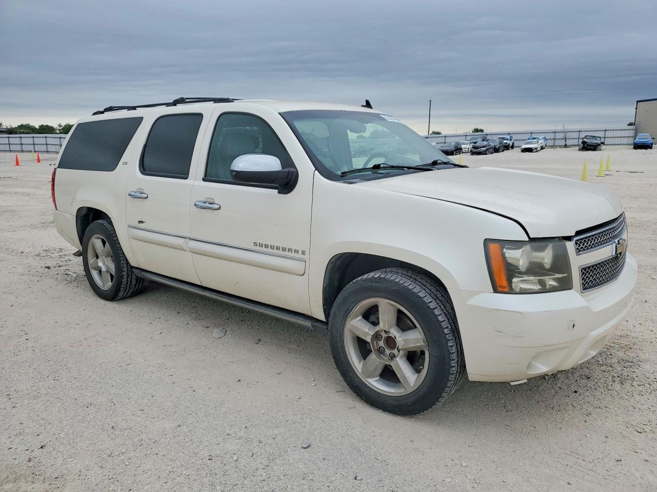 Chevrolet Suburban C1500 Ls