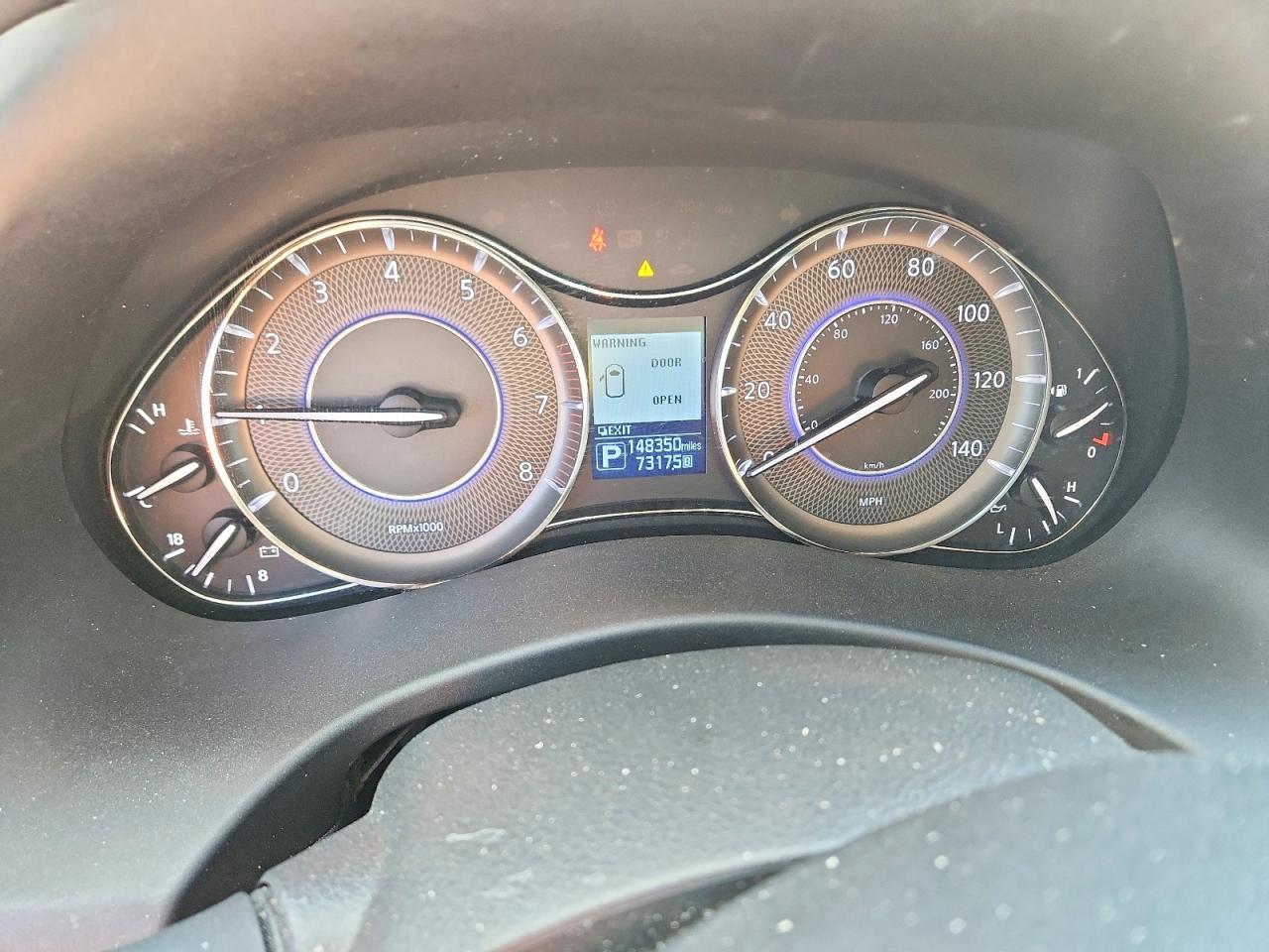 INFINITI Qx Base