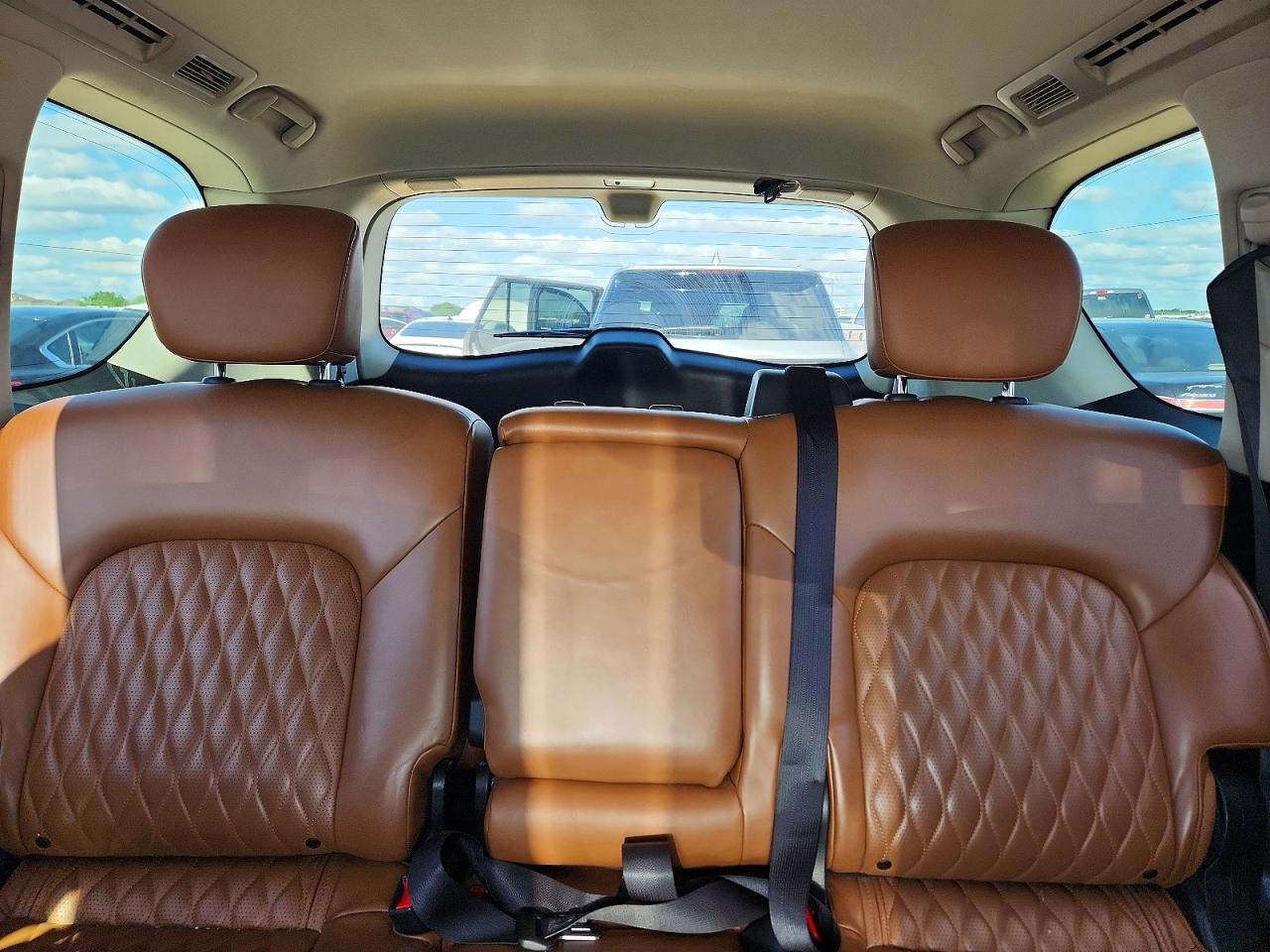 INFINITI Qx Base