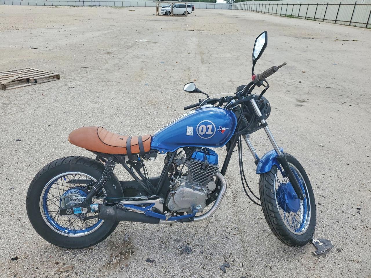 Salvage Honda Cb Cycle Image