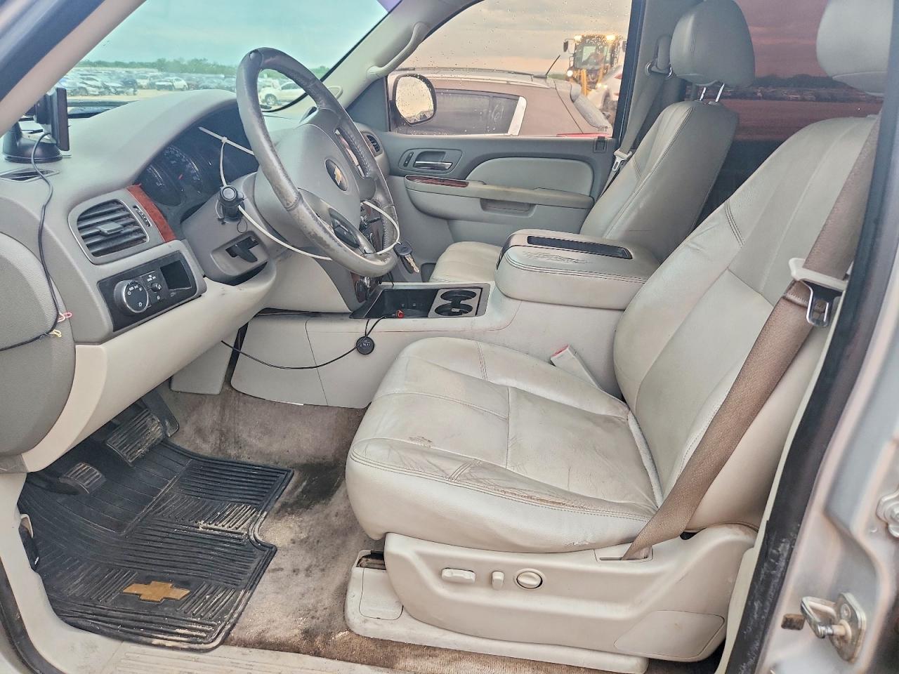 Chevrolet Tahoe C1500 Lt