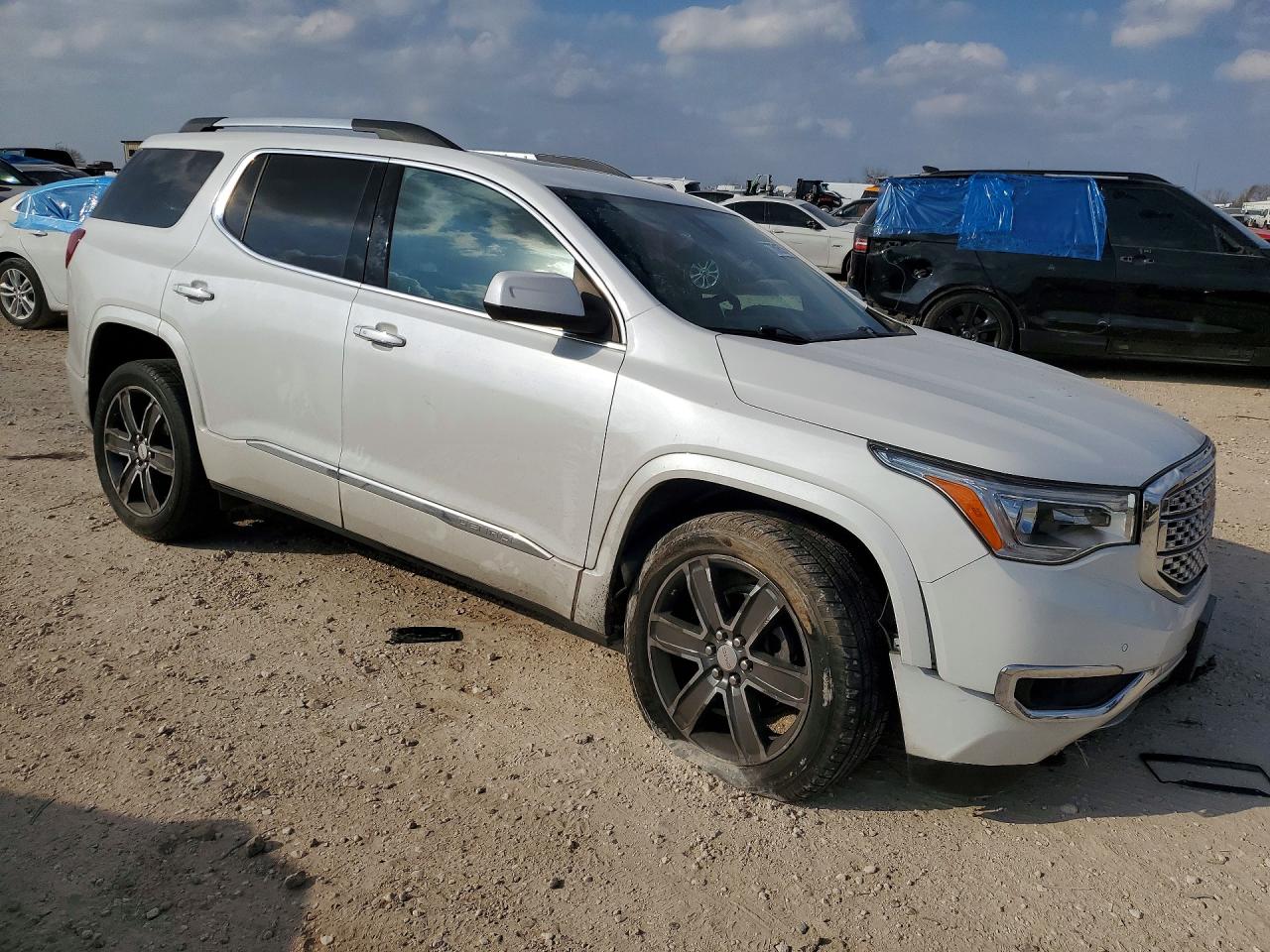 GMC Acadia Denali