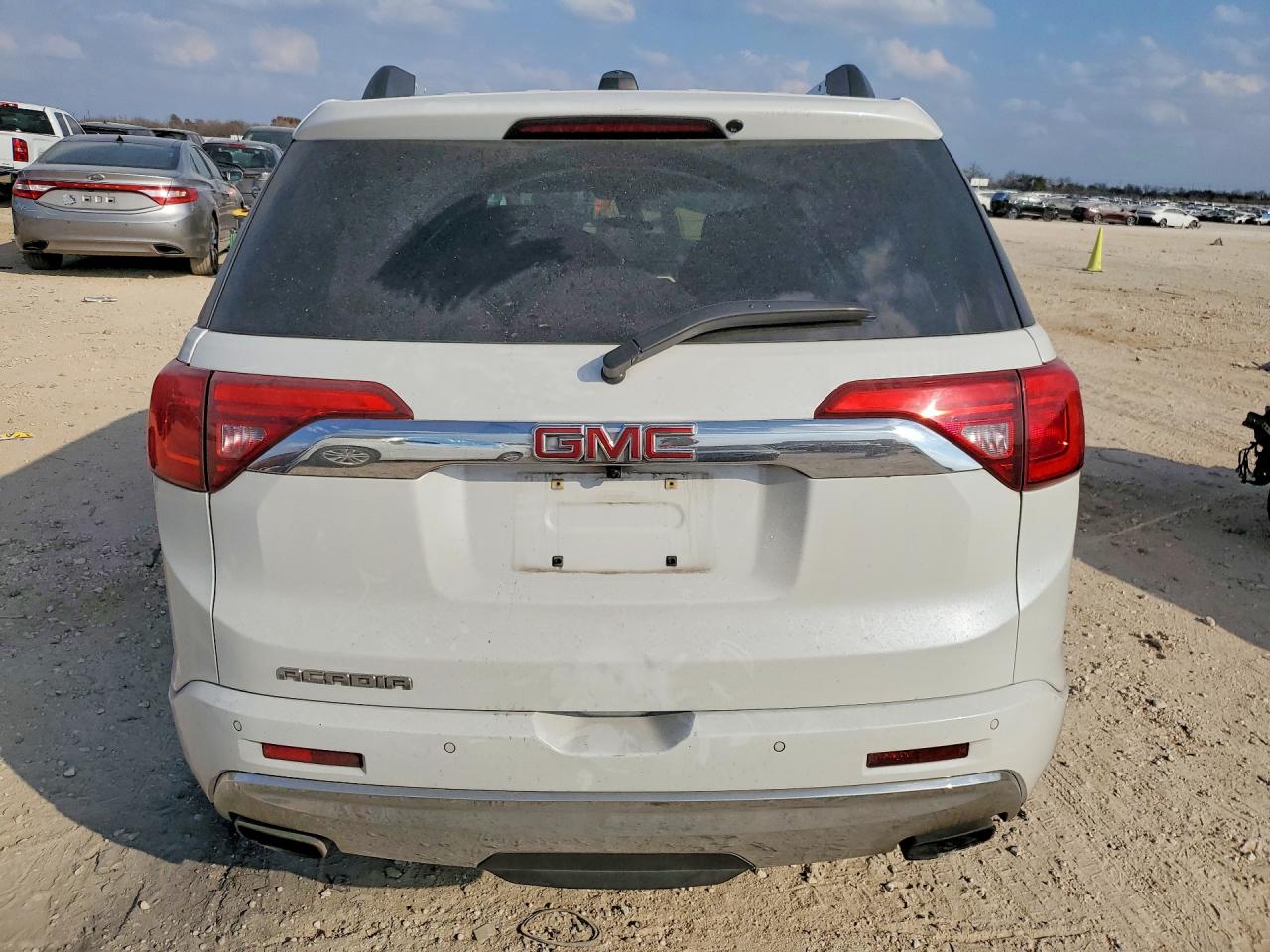 GMC Acadia Denali