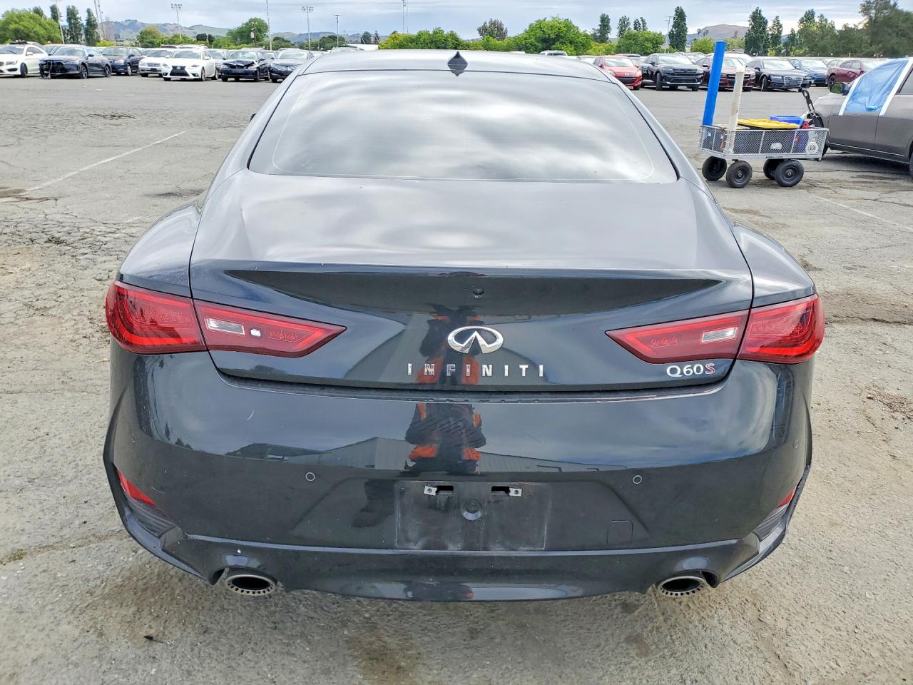 INFINITI Q60 Red Sport 400