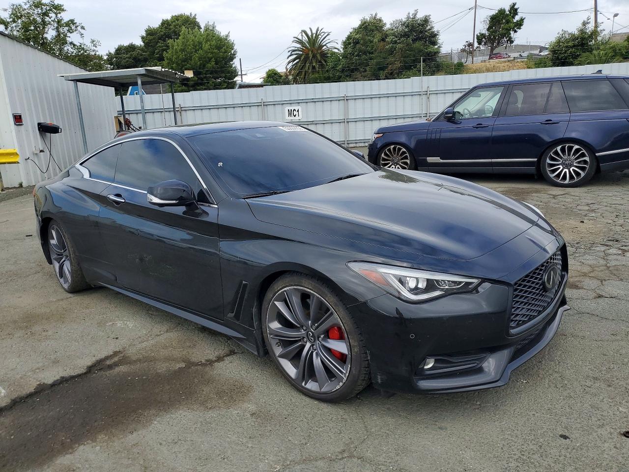 INFINITI Q60 Red Sport 400