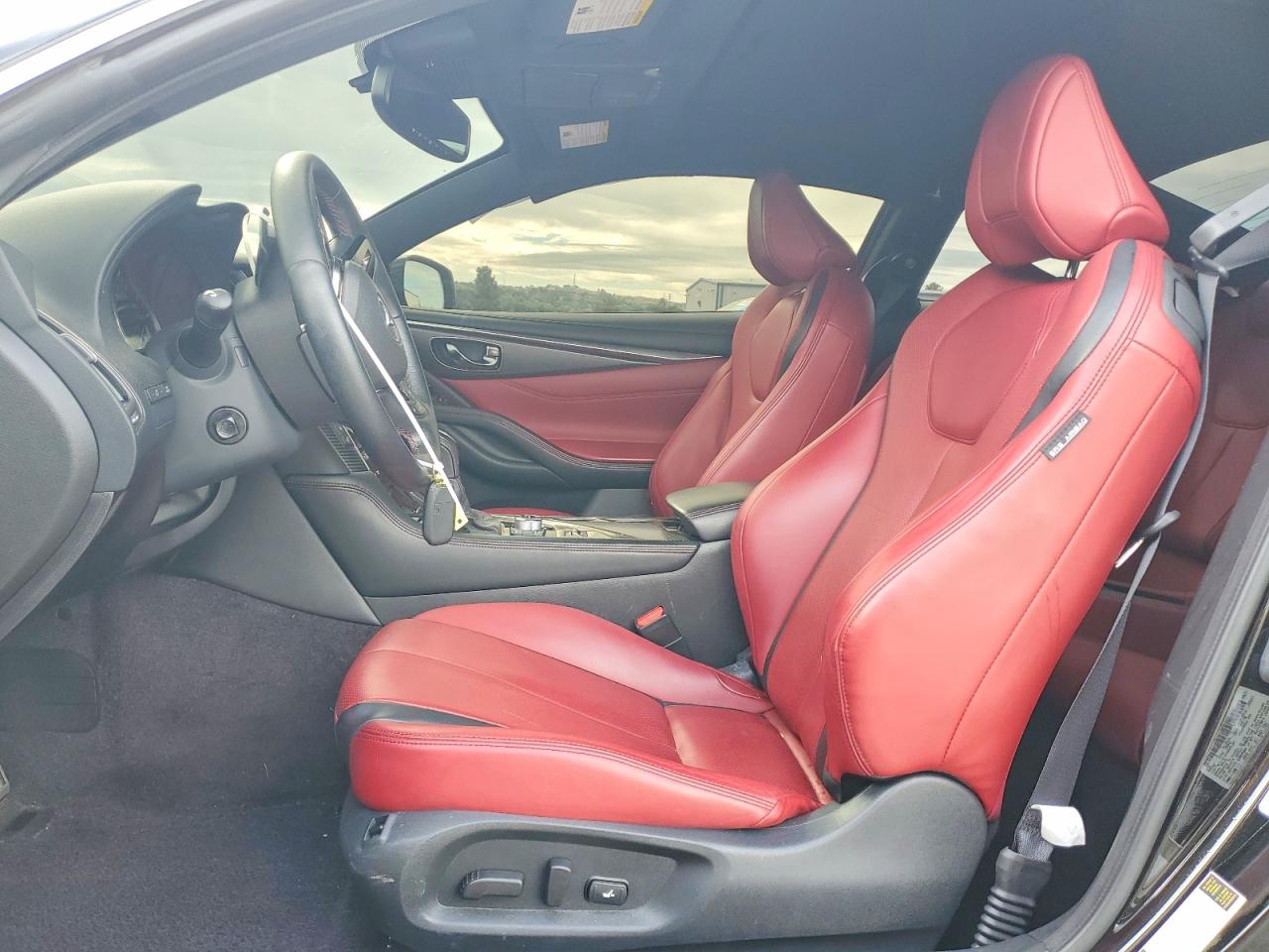 INFINITI Q60 Red Sport 400