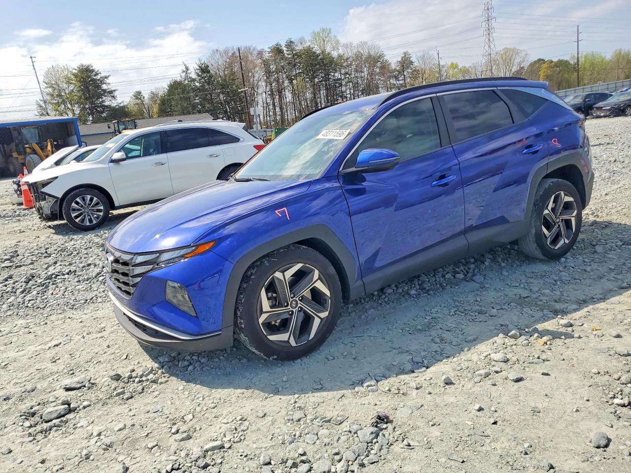 Salvage Hyundai TUCSON Image