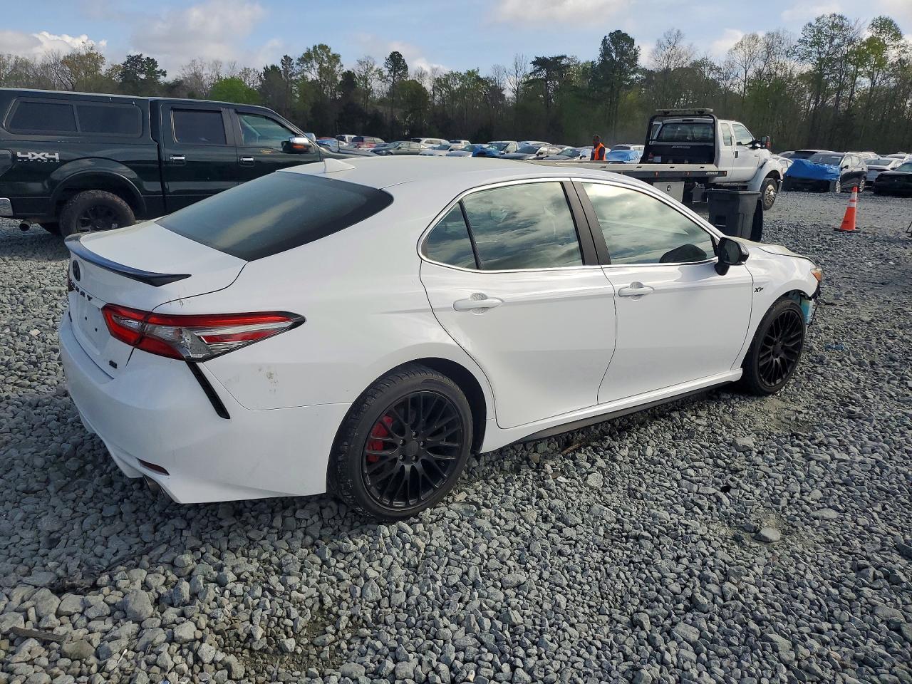 Toyota Camry Se