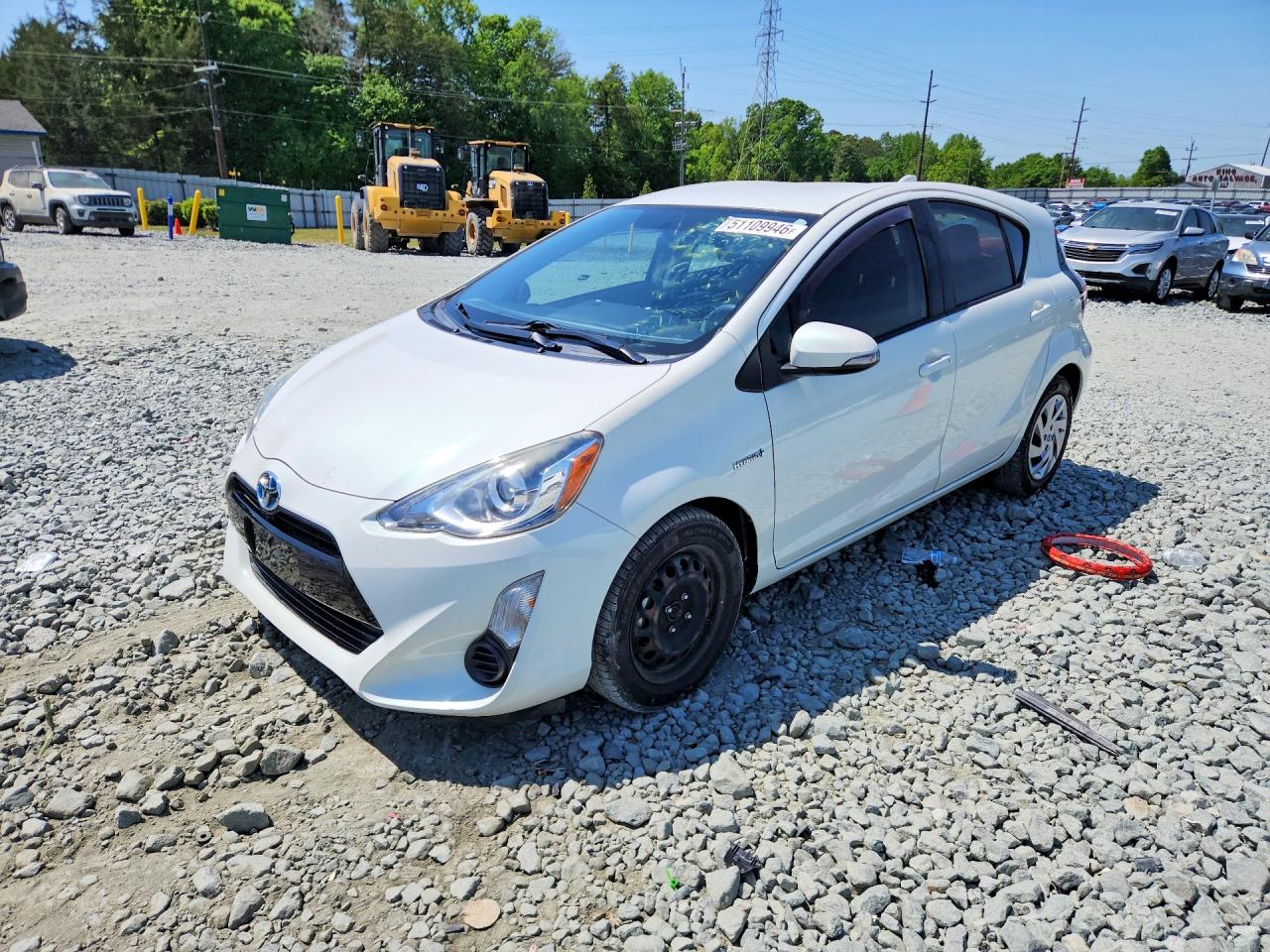 Salvage Toyota Prius Image
