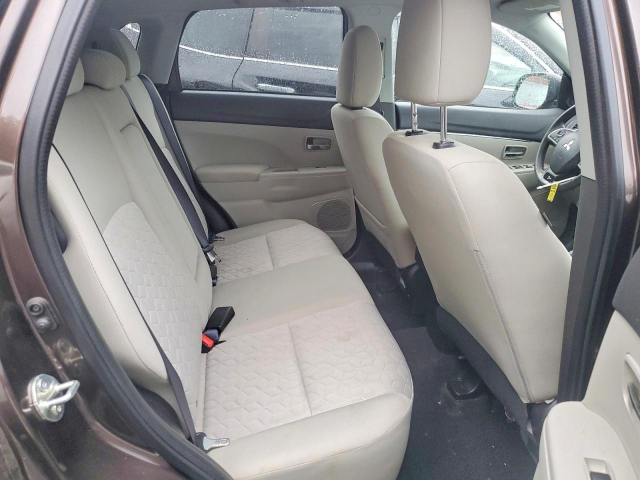 Mitsubishi Outlander Es