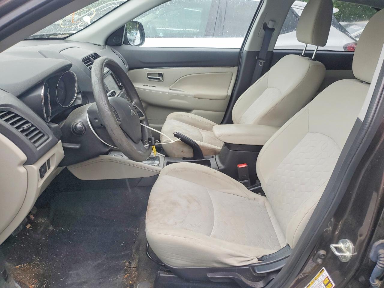 Mitsubishi Outlander Es