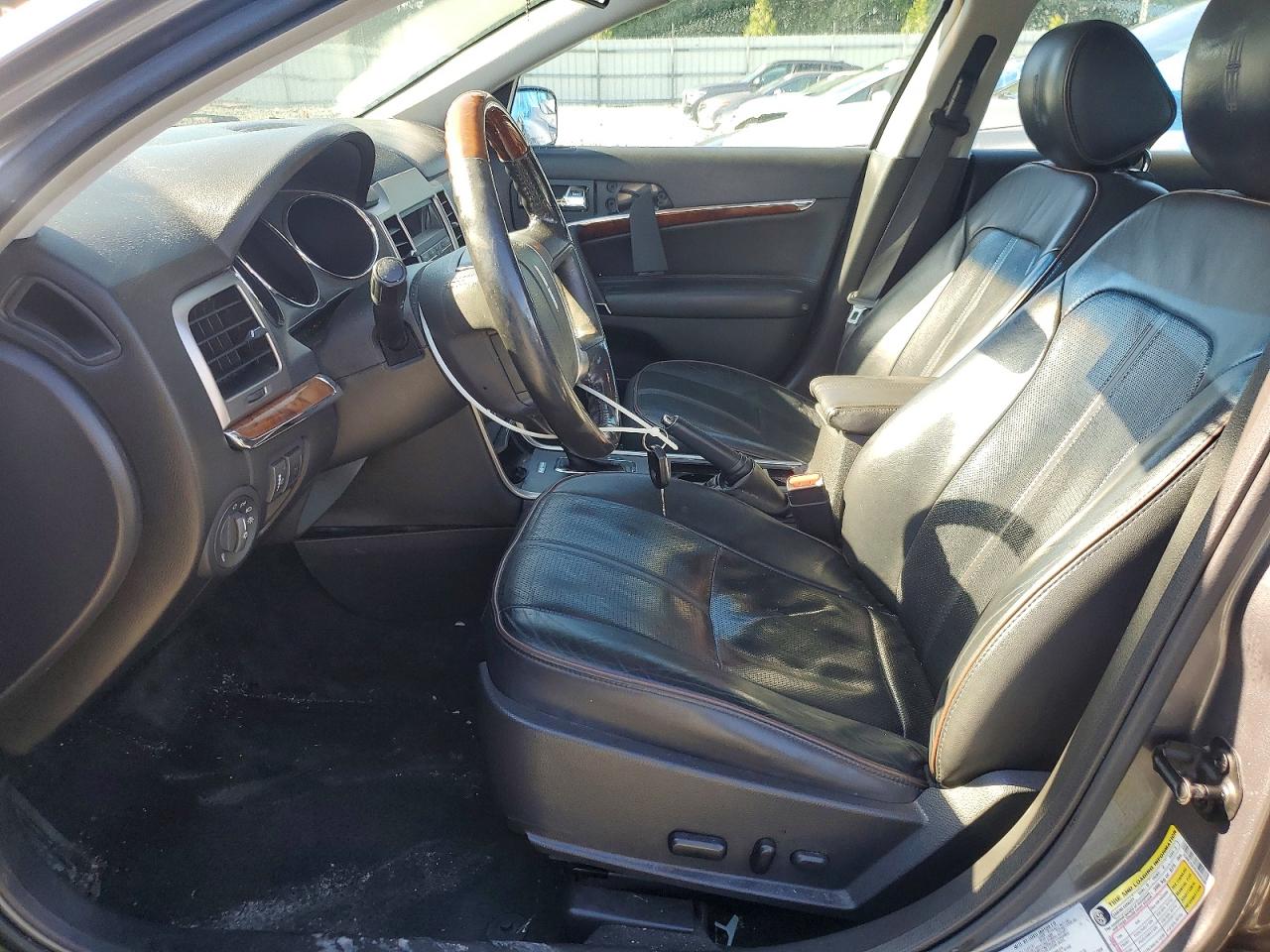 Lincoln MKZ
