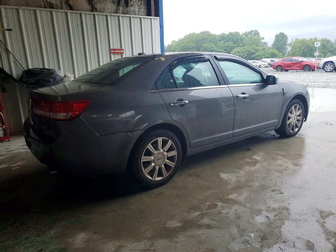 Lincoln MKZ