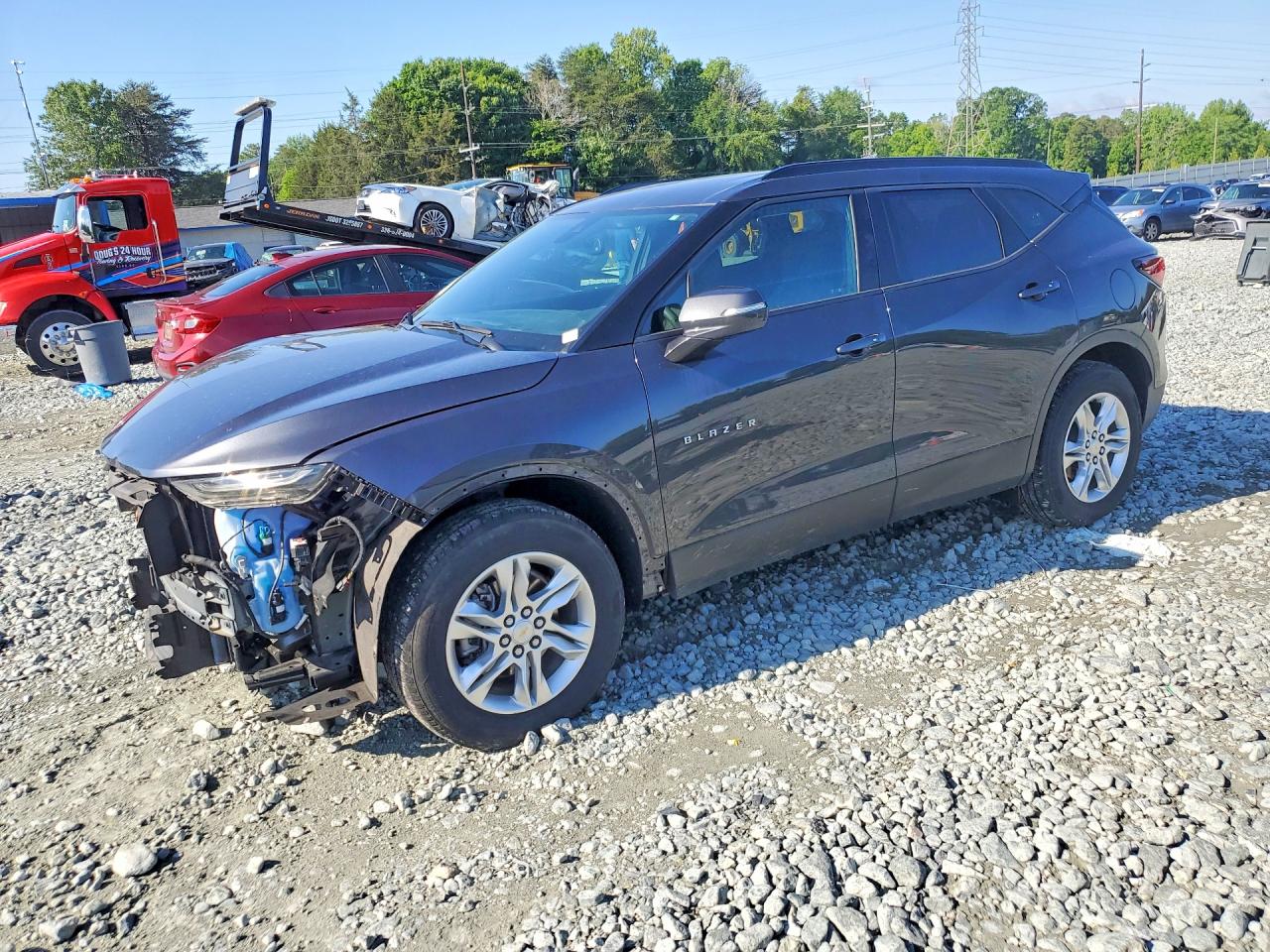 Salvage Chevrolet Blazer Image