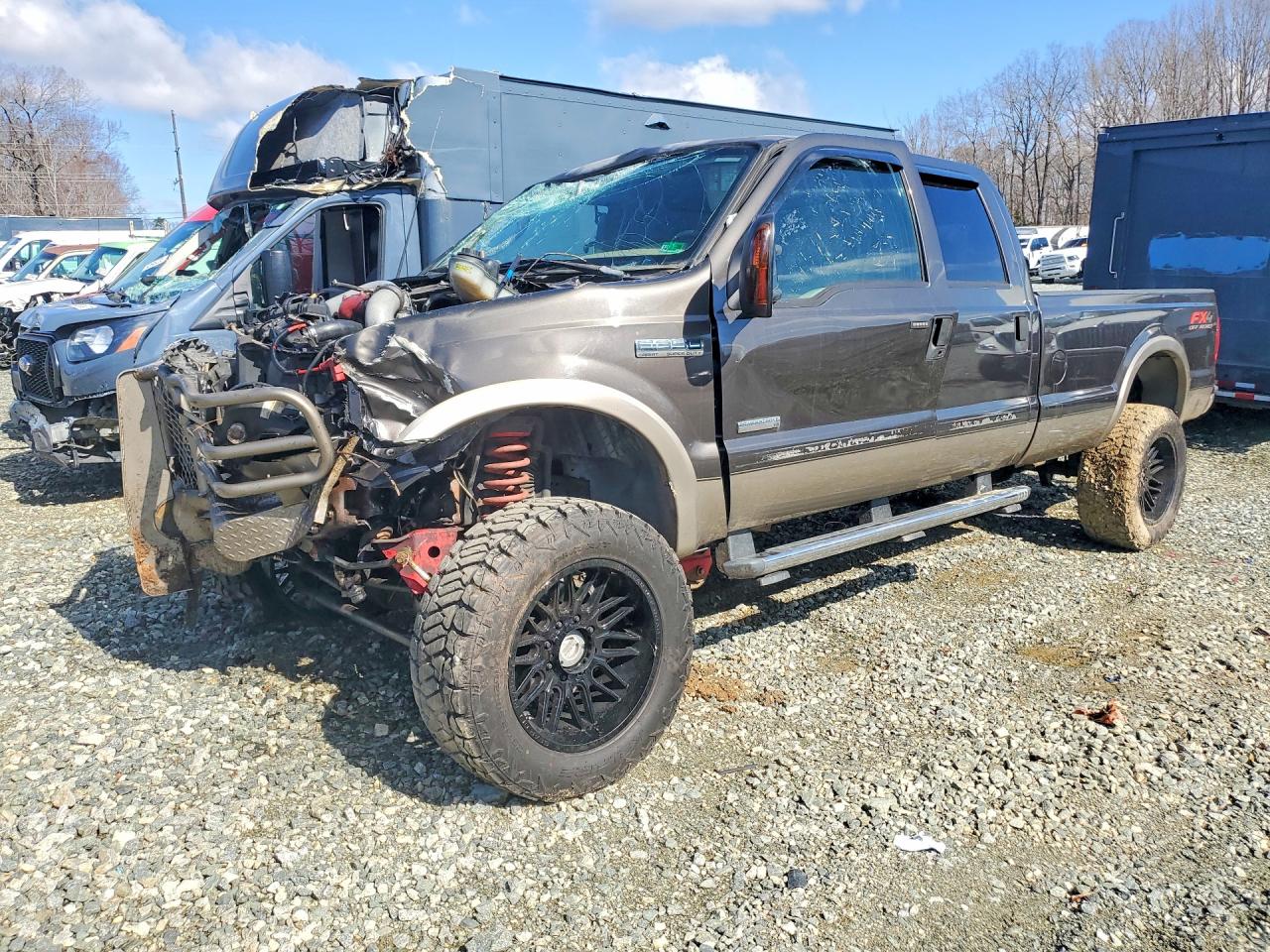Salvage Ford F-350 Image