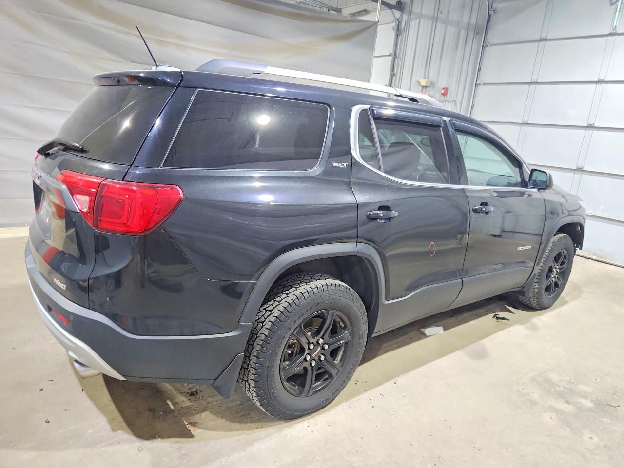 GMC Acadia Slt-1