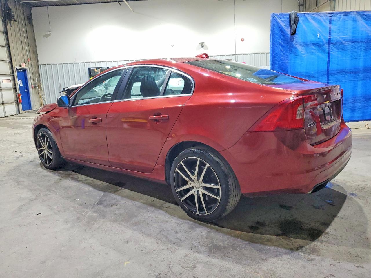 Volvo S60 T5