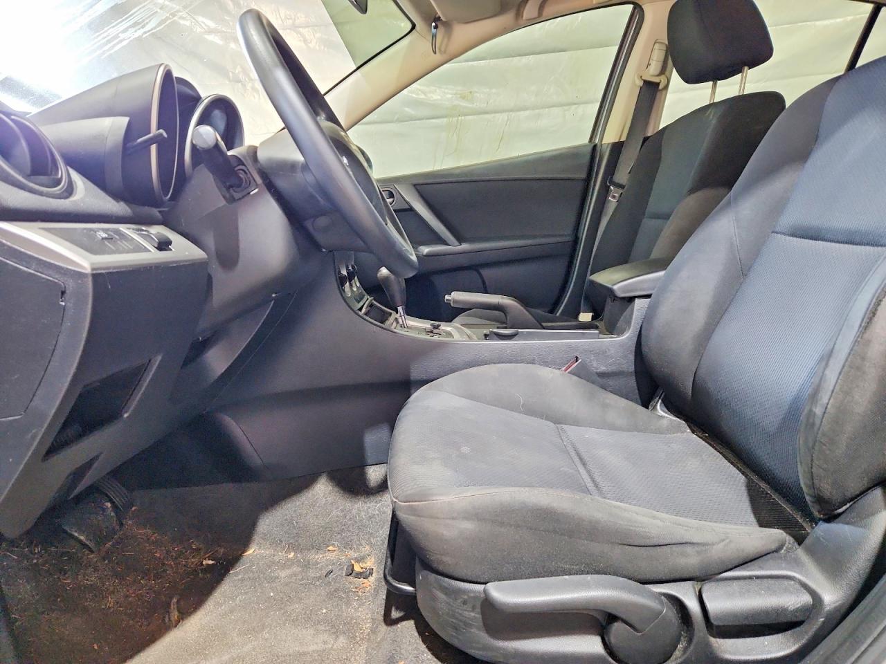 Mazda 3 I