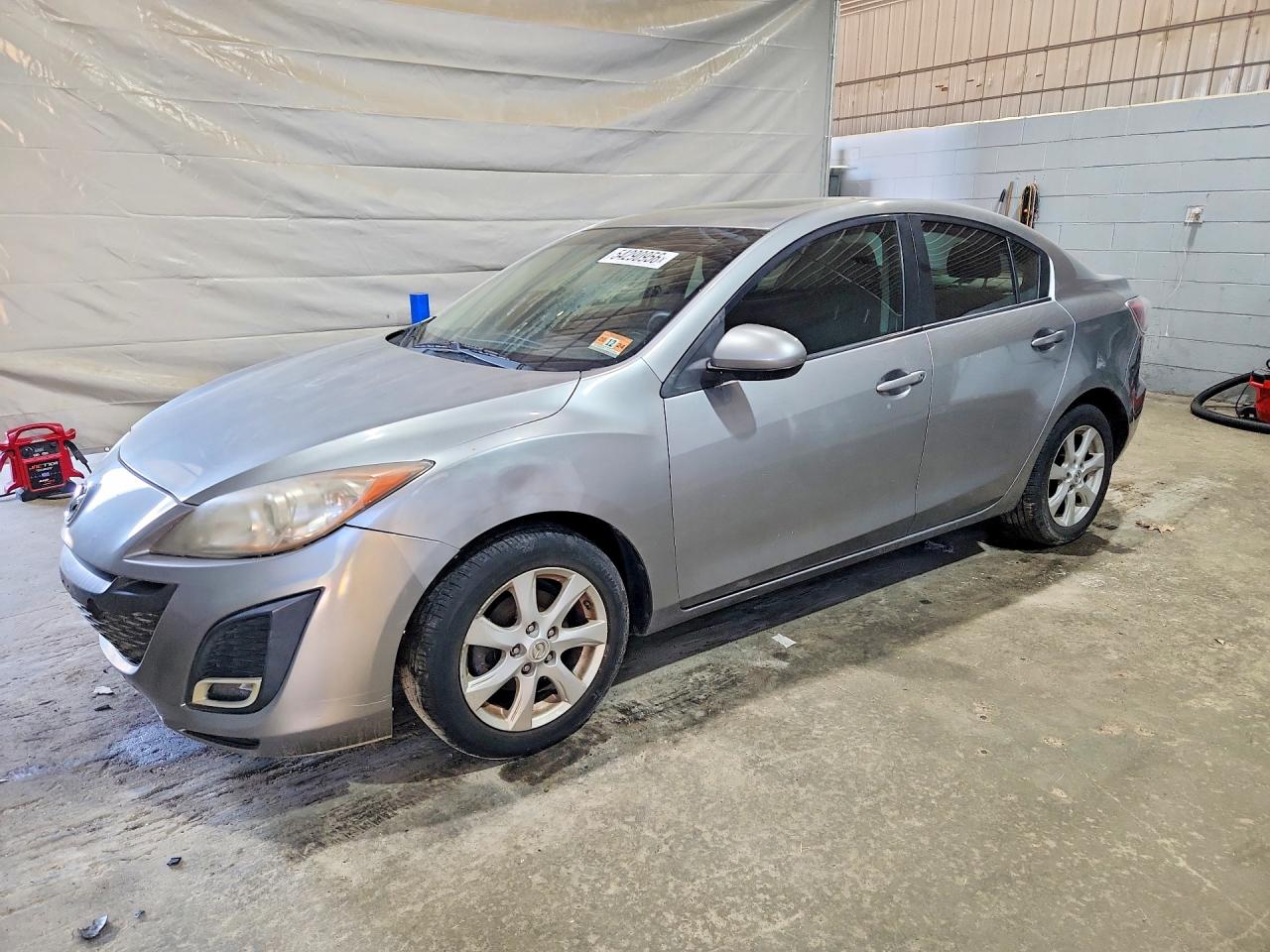 Salvage Mazda 3 Image