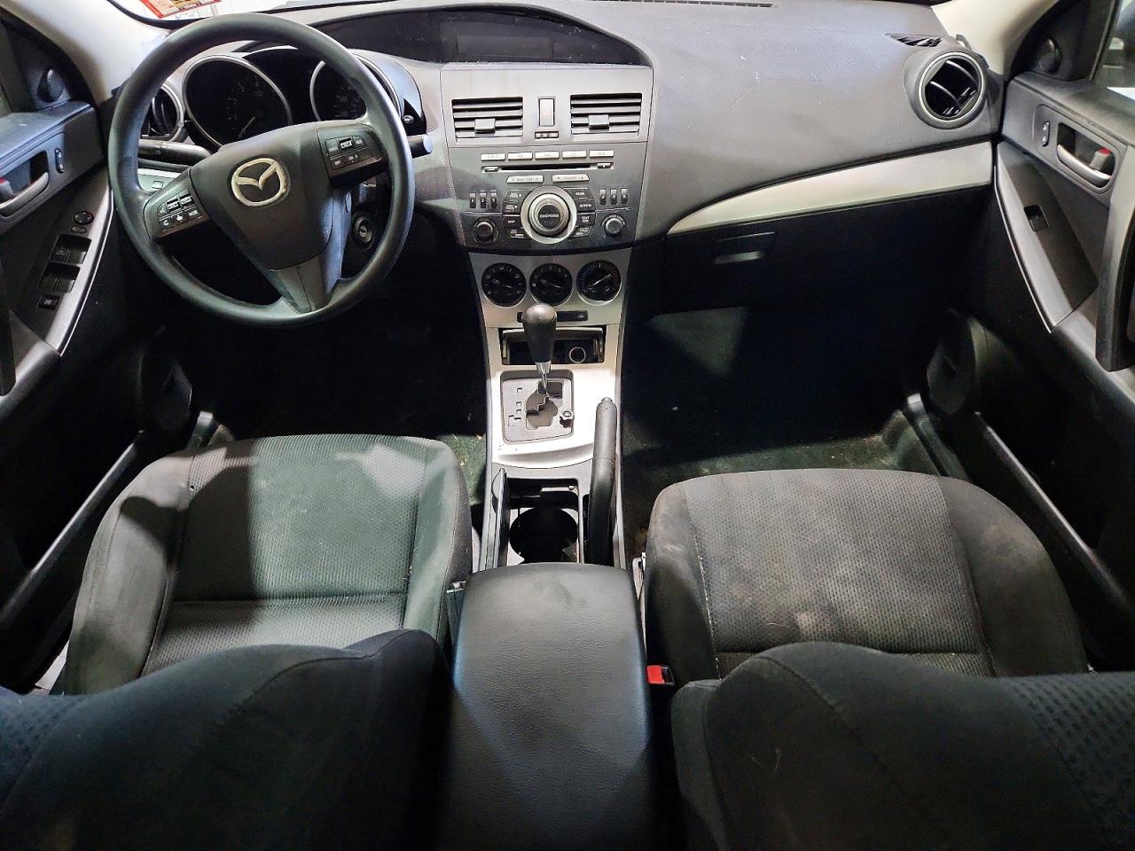 Mazda 3 I