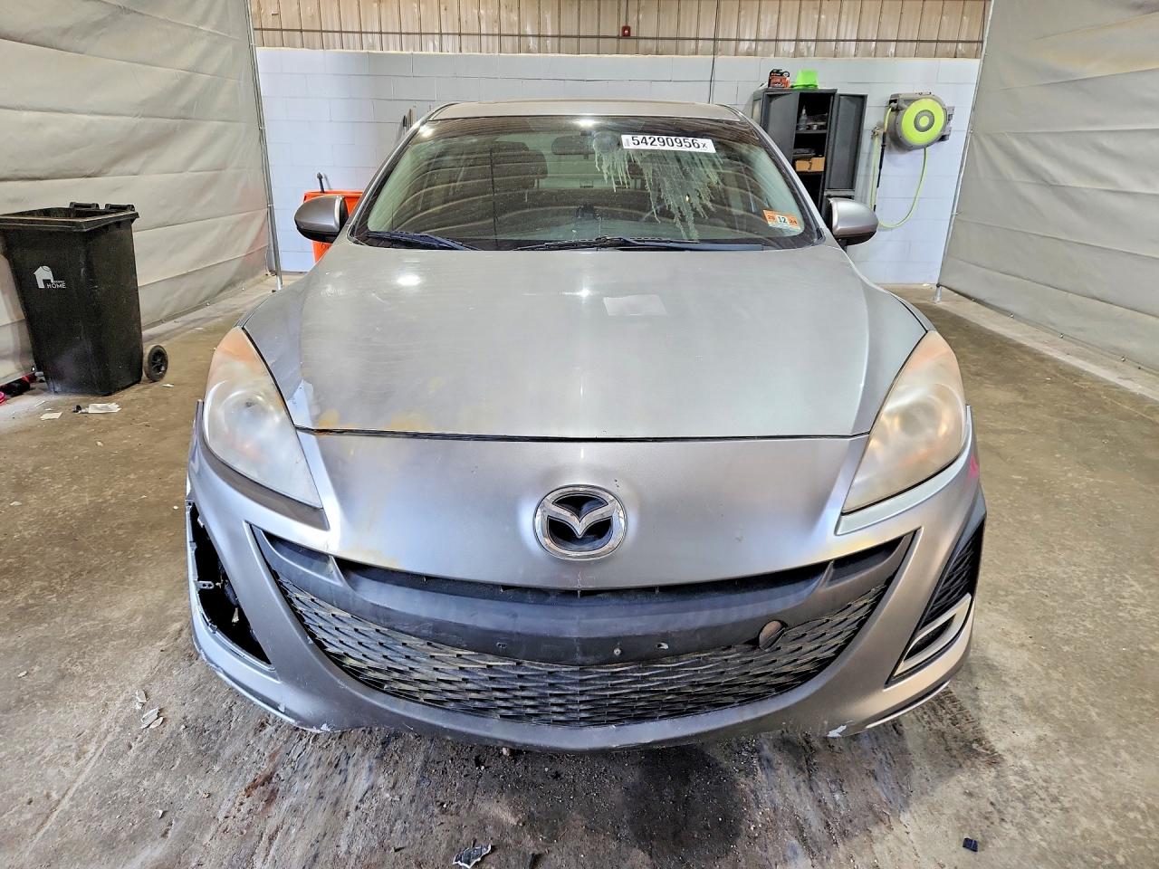 Mazda 3 I