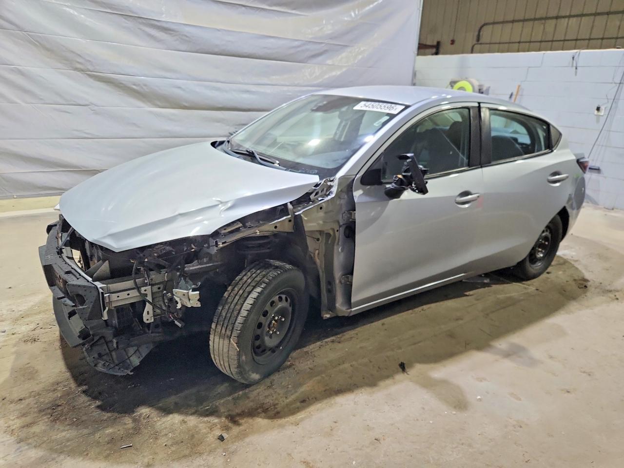 Salvage Toyota Yaris Image