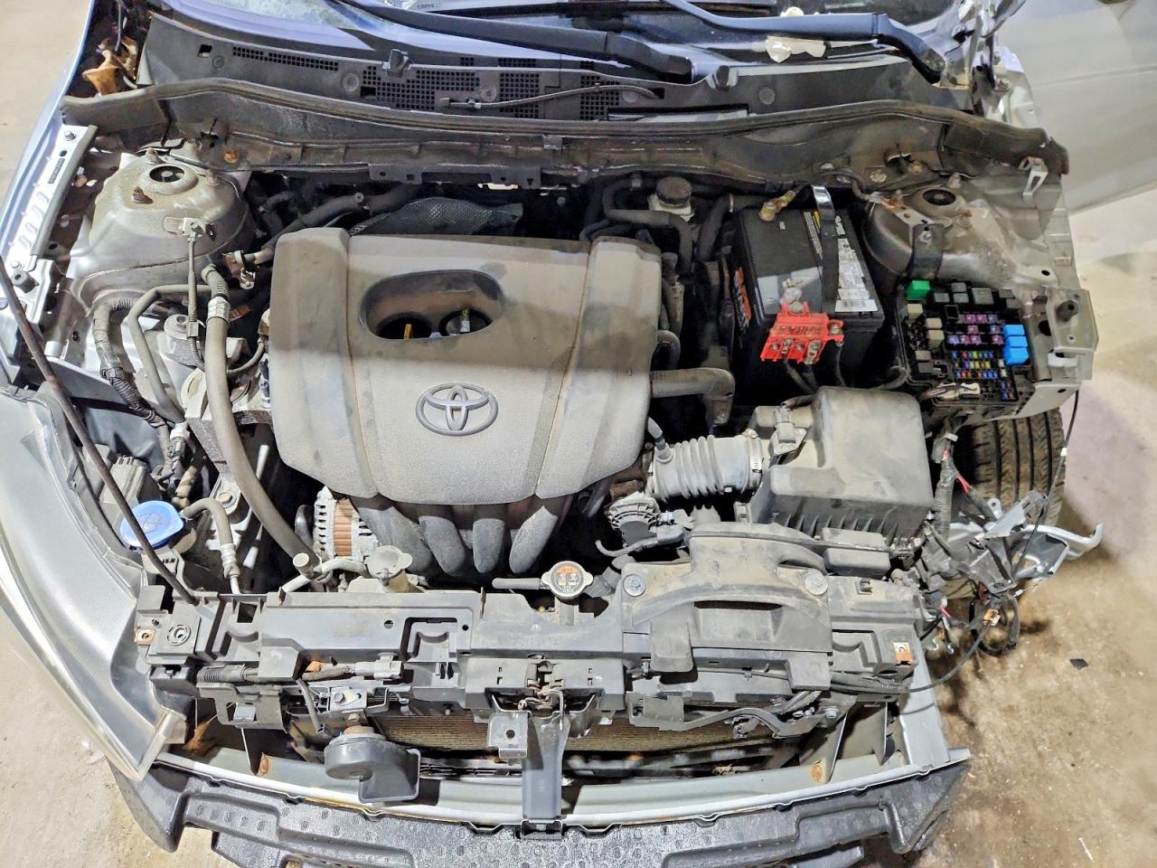Toyota Yaris Base