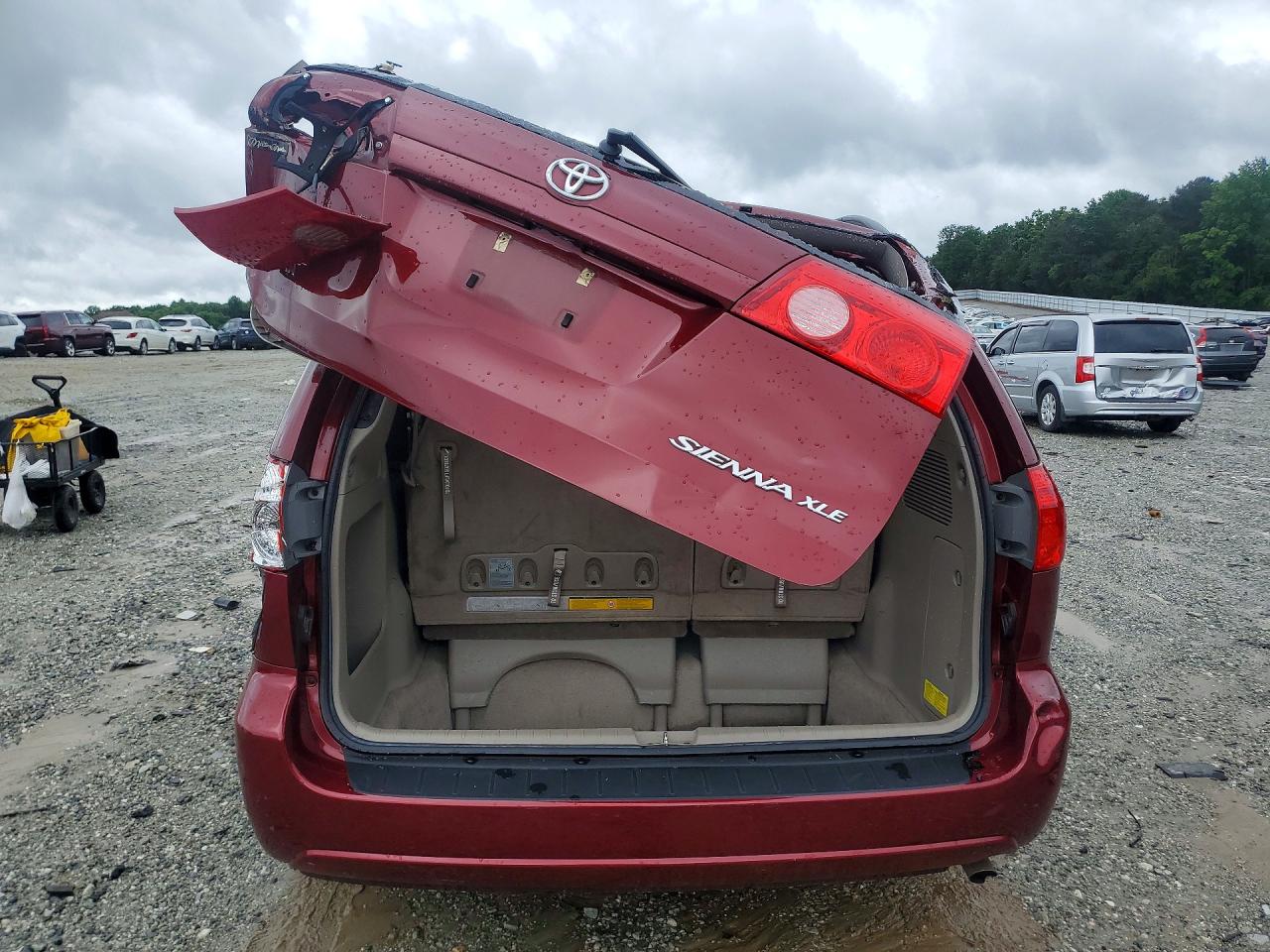 Toyota Sienna Xle