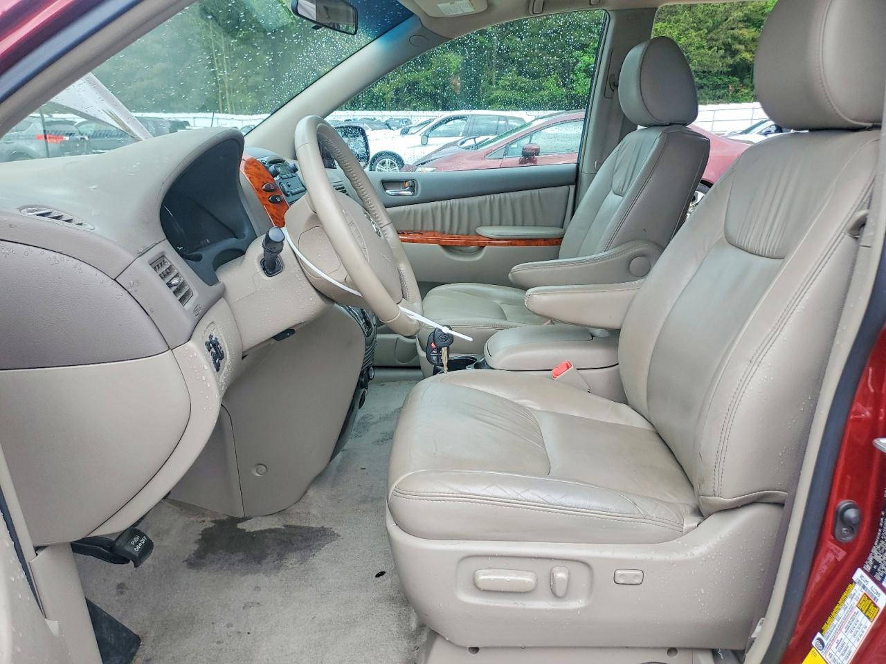 Toyota Sienna Xle