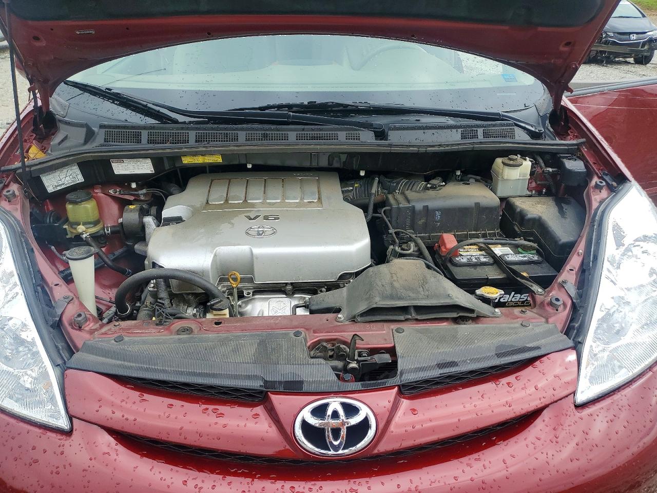 Toyota Sienna Xle