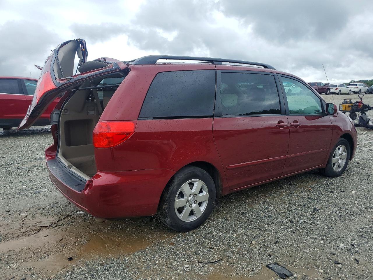 Toyota Sienna Xle