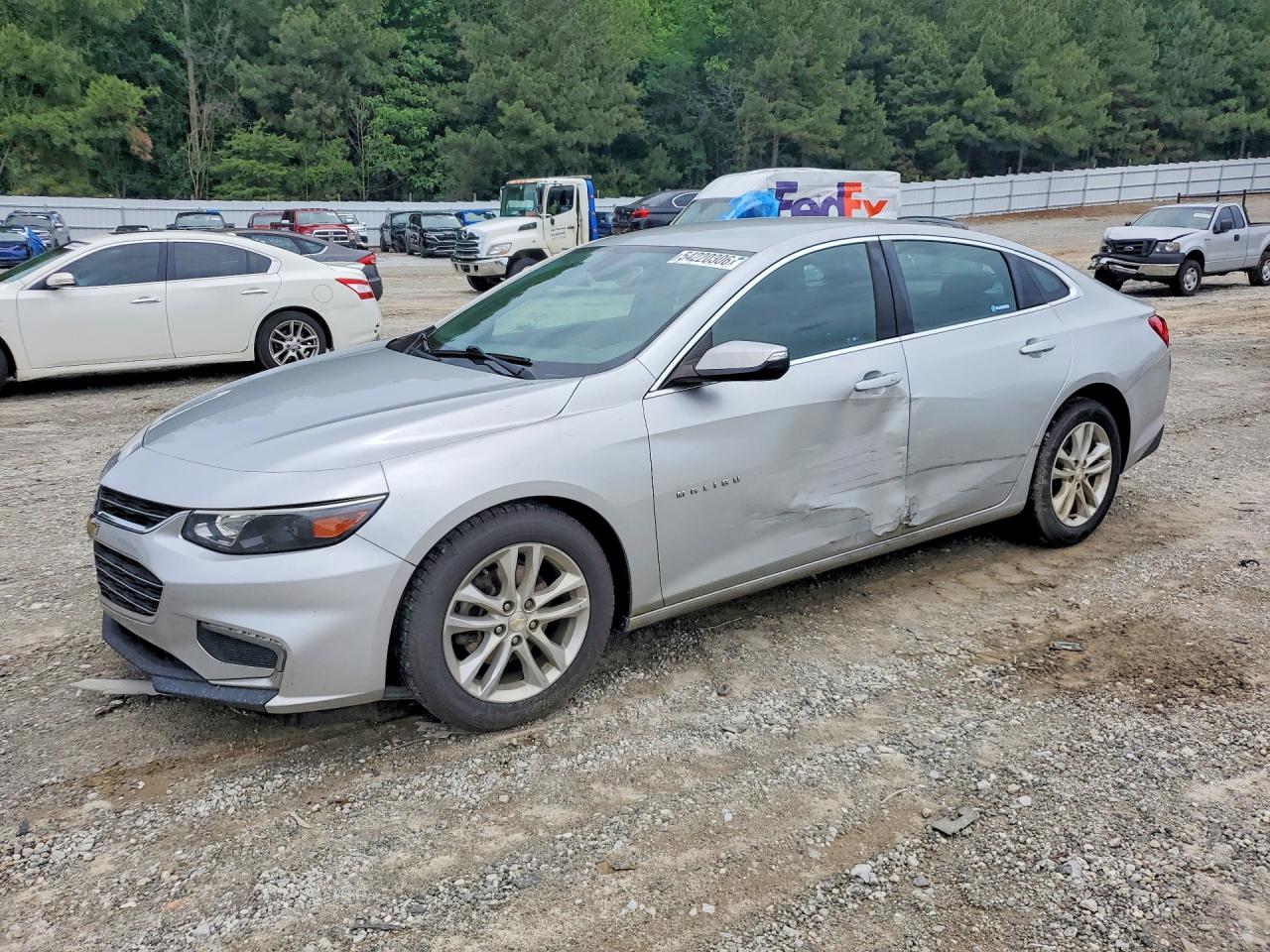Salvage Chevrolet Malibu Image