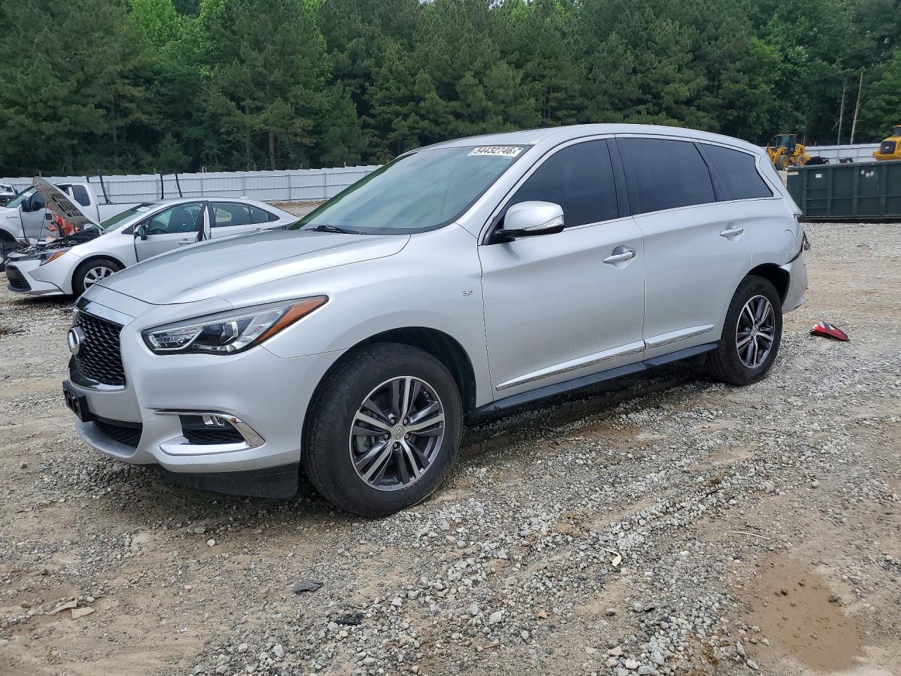 Salvage INFINITI Qx Image