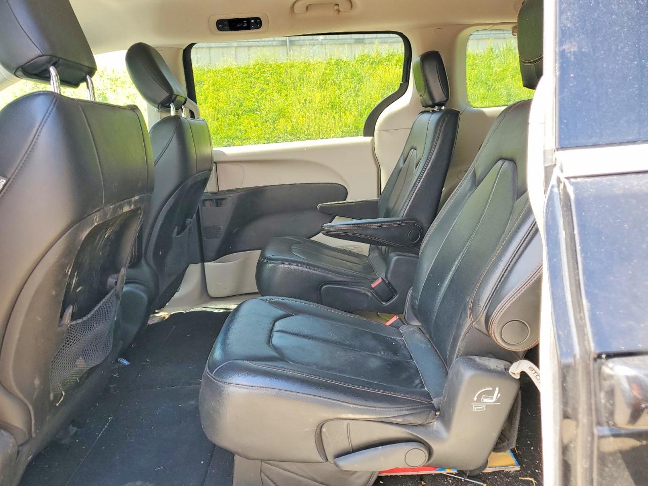 Chrysler Pacifica Touring L