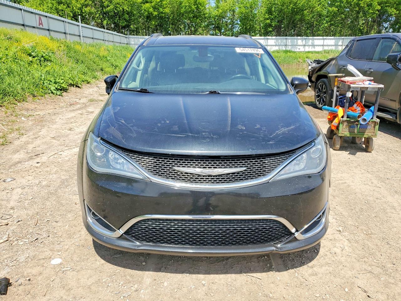 Chrysler Pacifica Touring L