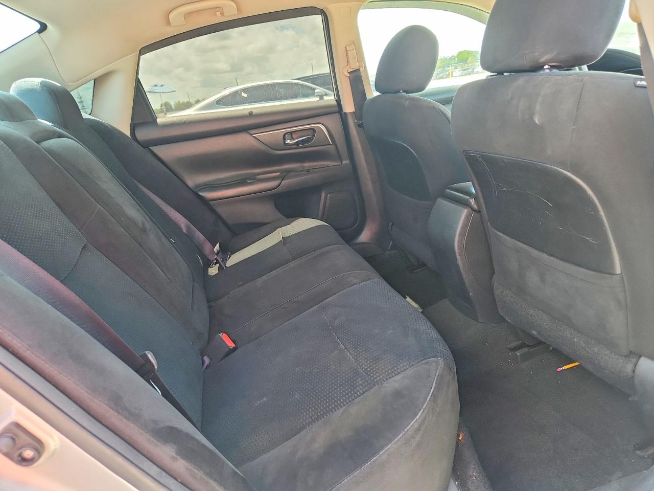 Nissan Altima 2.5 S