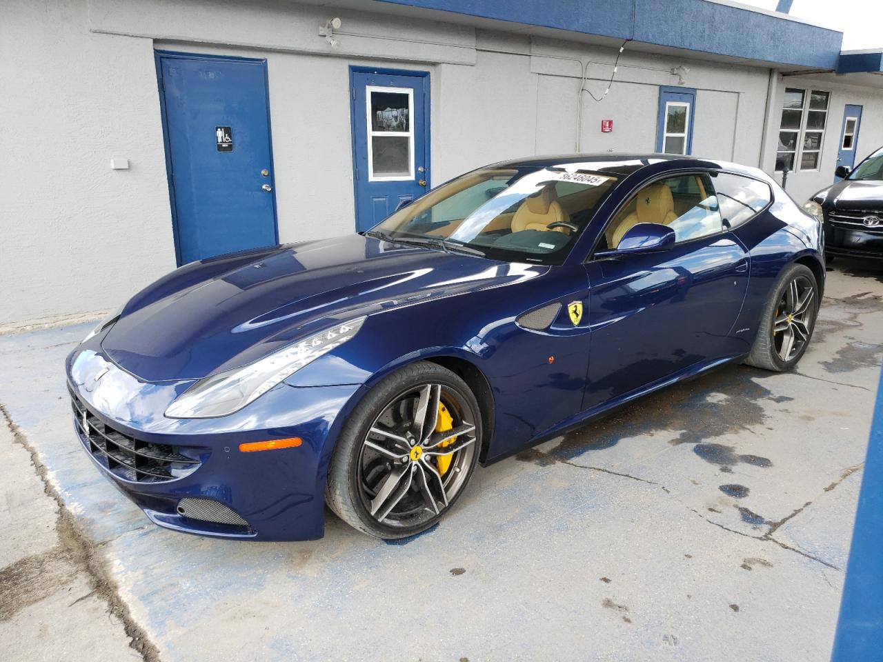 Salvage Ferrari FF Image