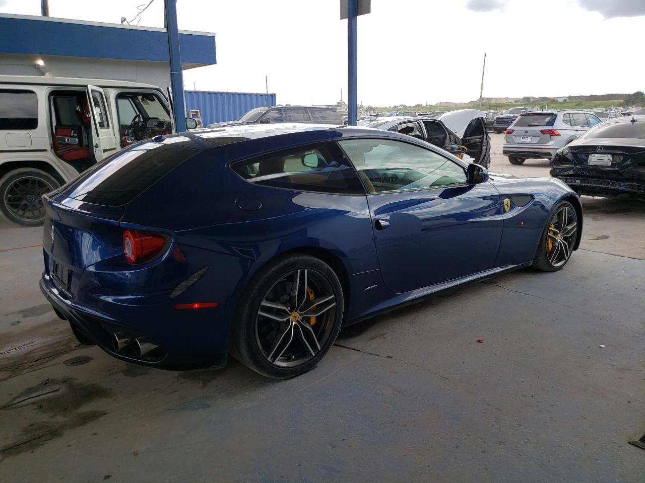 Ferrari FF