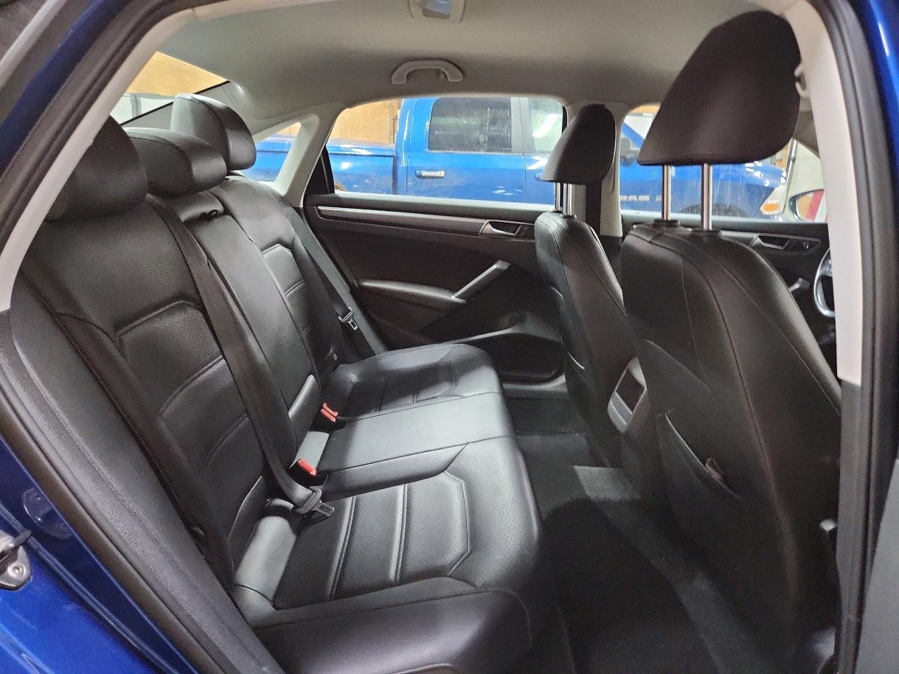 Volkswagen Passat R-line
