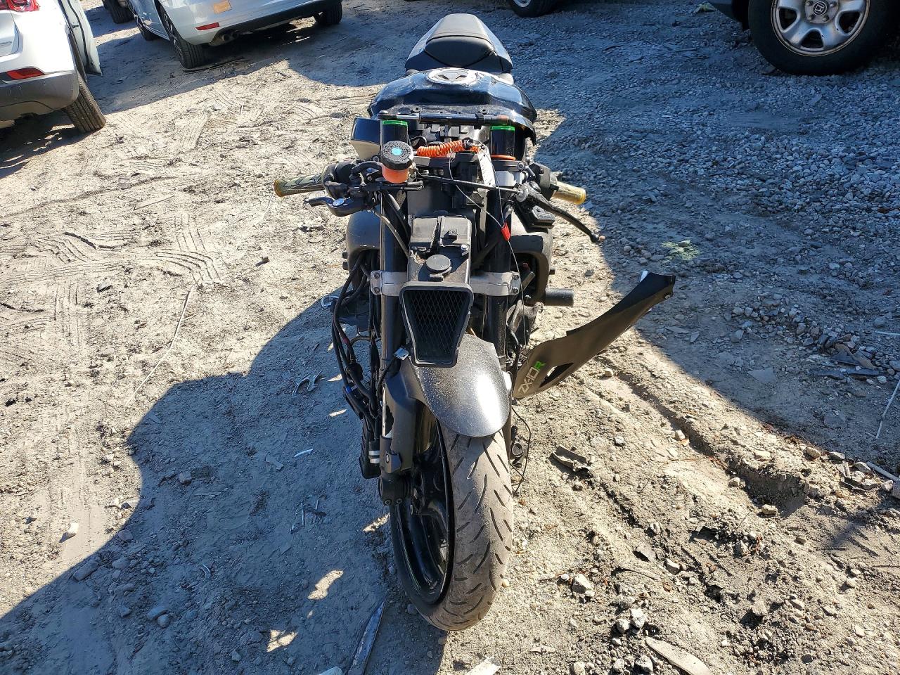 Damaged Kawasaki Ninja Zx1k Motorcycle for sale and auction