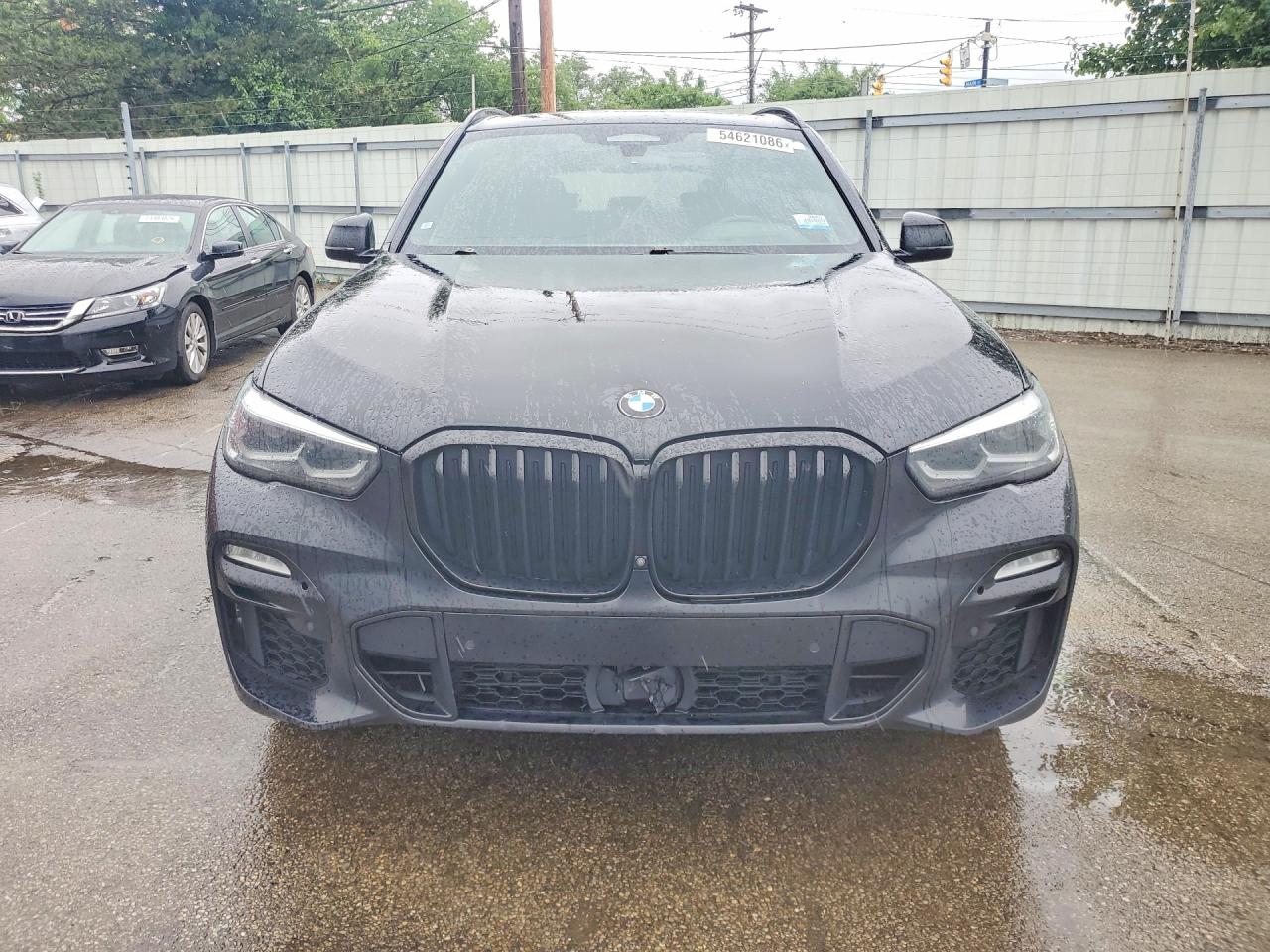 BMW X Series M50i